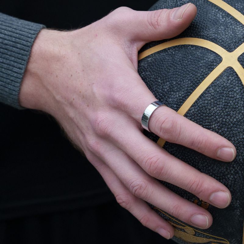 Stylish smart ring delivering biometric health data every day