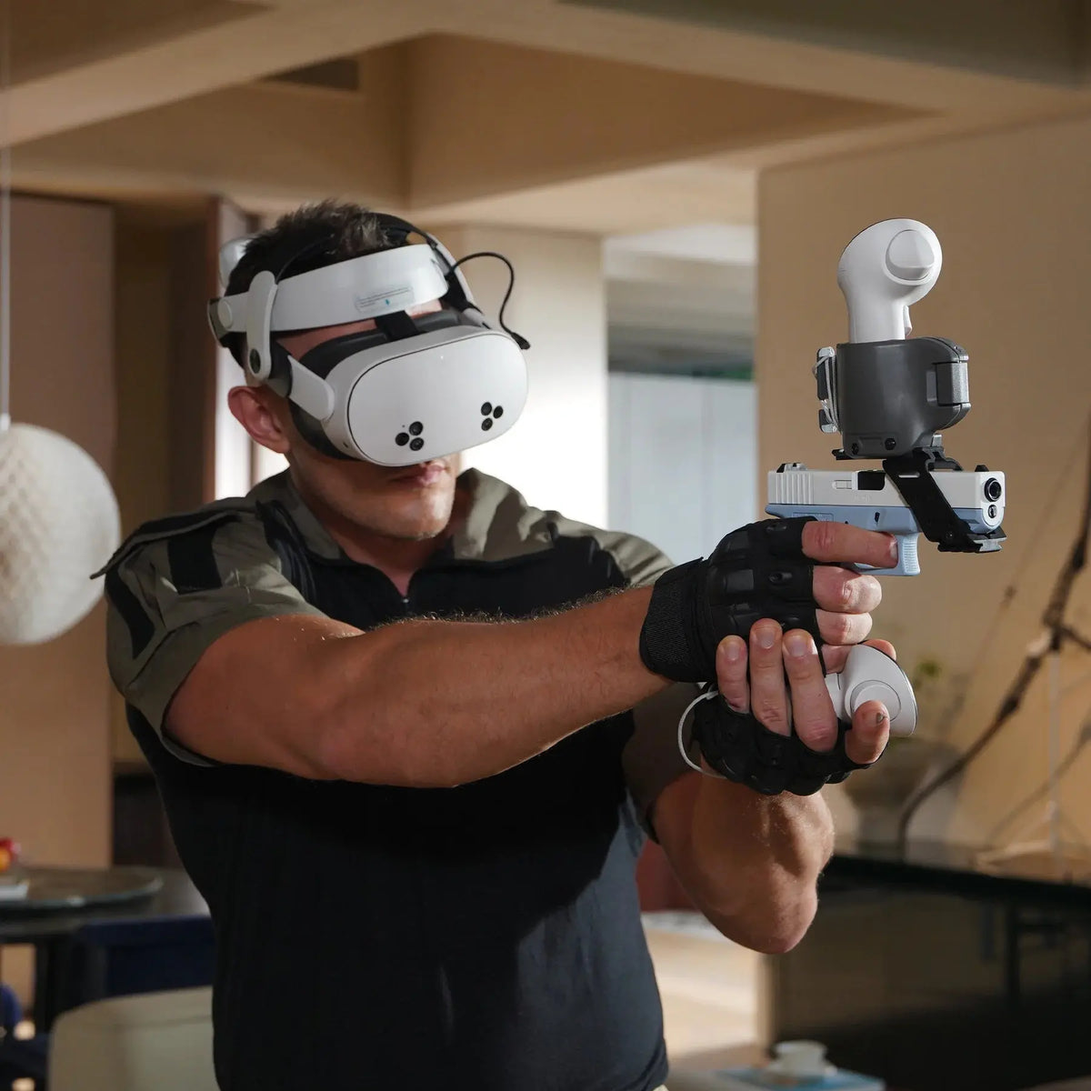 WONDERFITTER M17 SMART PISTOL – FEEL EVERY SHOT. THE PHYSICAL RECOIL CONTROLLER FOR MOBILE, TV &amp; VR