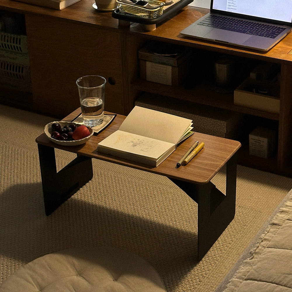 FANSDREAMS M QUICK-FOLD LAP DESK – UNFOLD YOUR WORKSPACE ANYWHERE. THE PAPER-THIN PORTABLE DESK BUILT FOR MODERN LIFE.