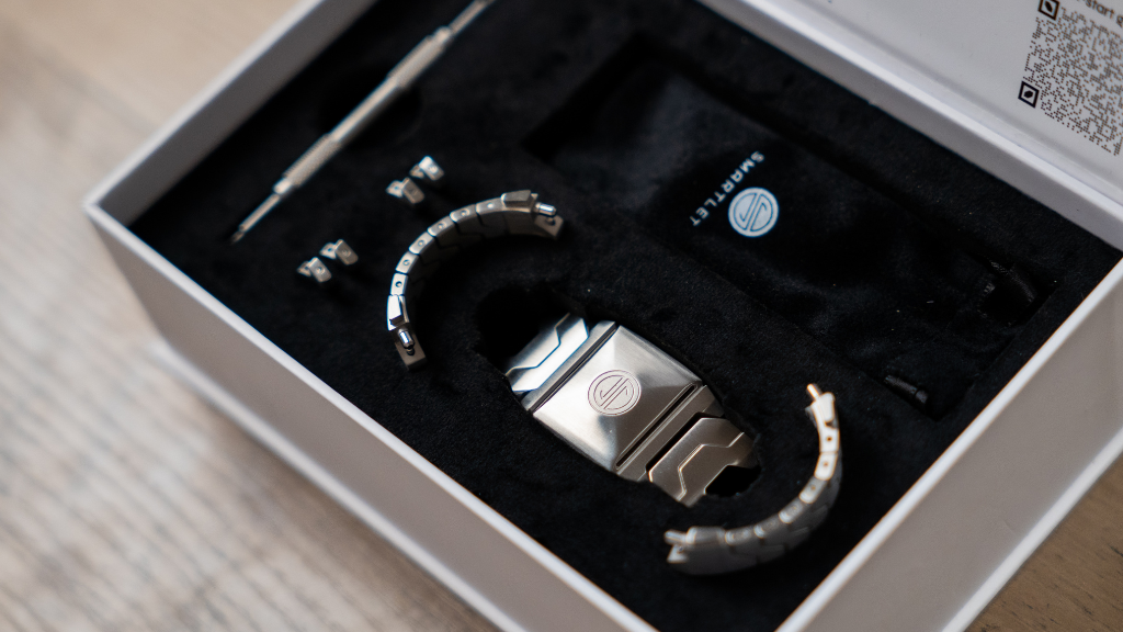 Smartlet One Classic - Where Mechanical Elegance Meets Smart Precision