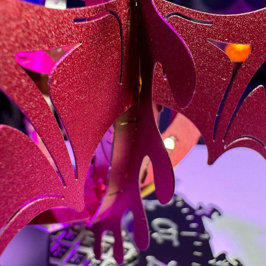 Metal Time Models - Sun Chaser Stylish Clock