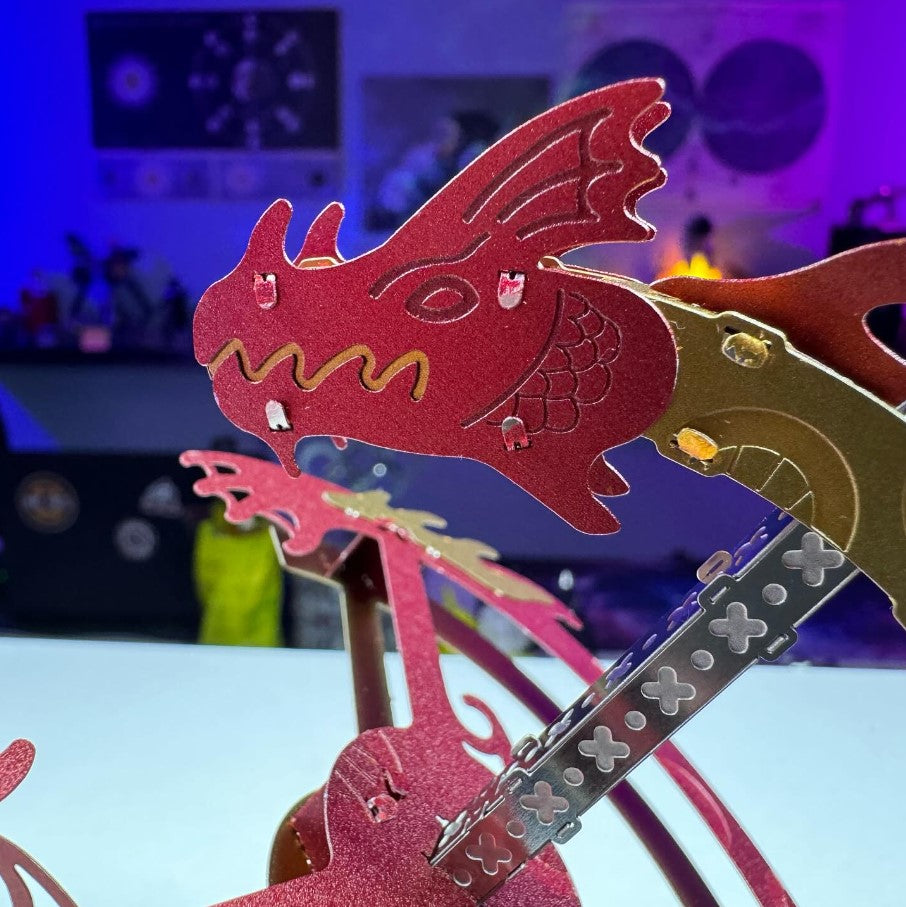 Metal Time Models - Sun Chaser Stylish Clock