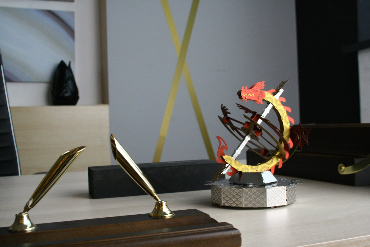 Metal Time Models - Sun Chaser Stylish Clock