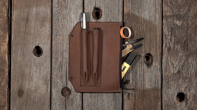 Aspen A5 Universal Leather Case – Customizable, Secure &amp; Timeless