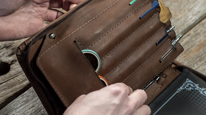 Aspen A5 Universal Leather Case – Customizable, Secure &amp; Timeless