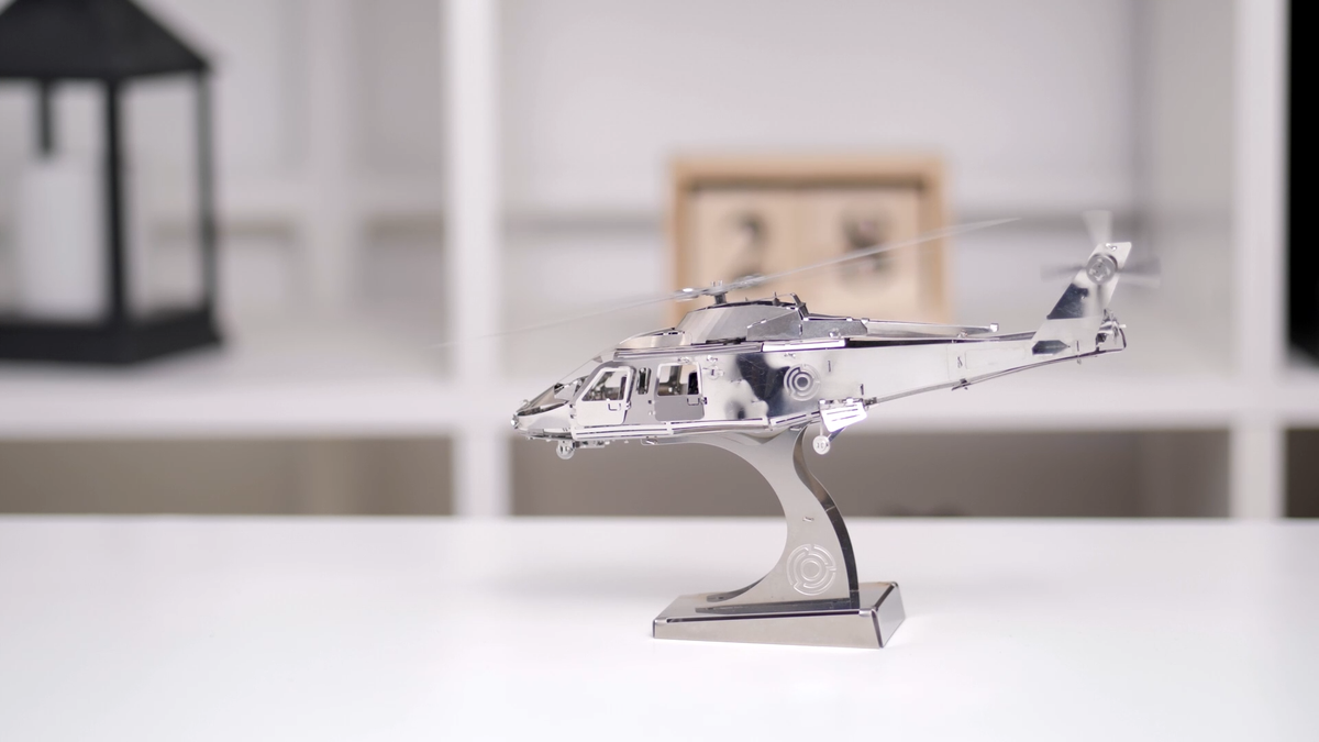 Metal Time Models - Lifting Spirit Helicopter