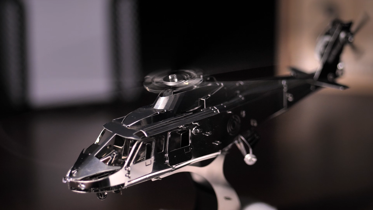 Metal Time Models - Lifting Spirit Helicopter