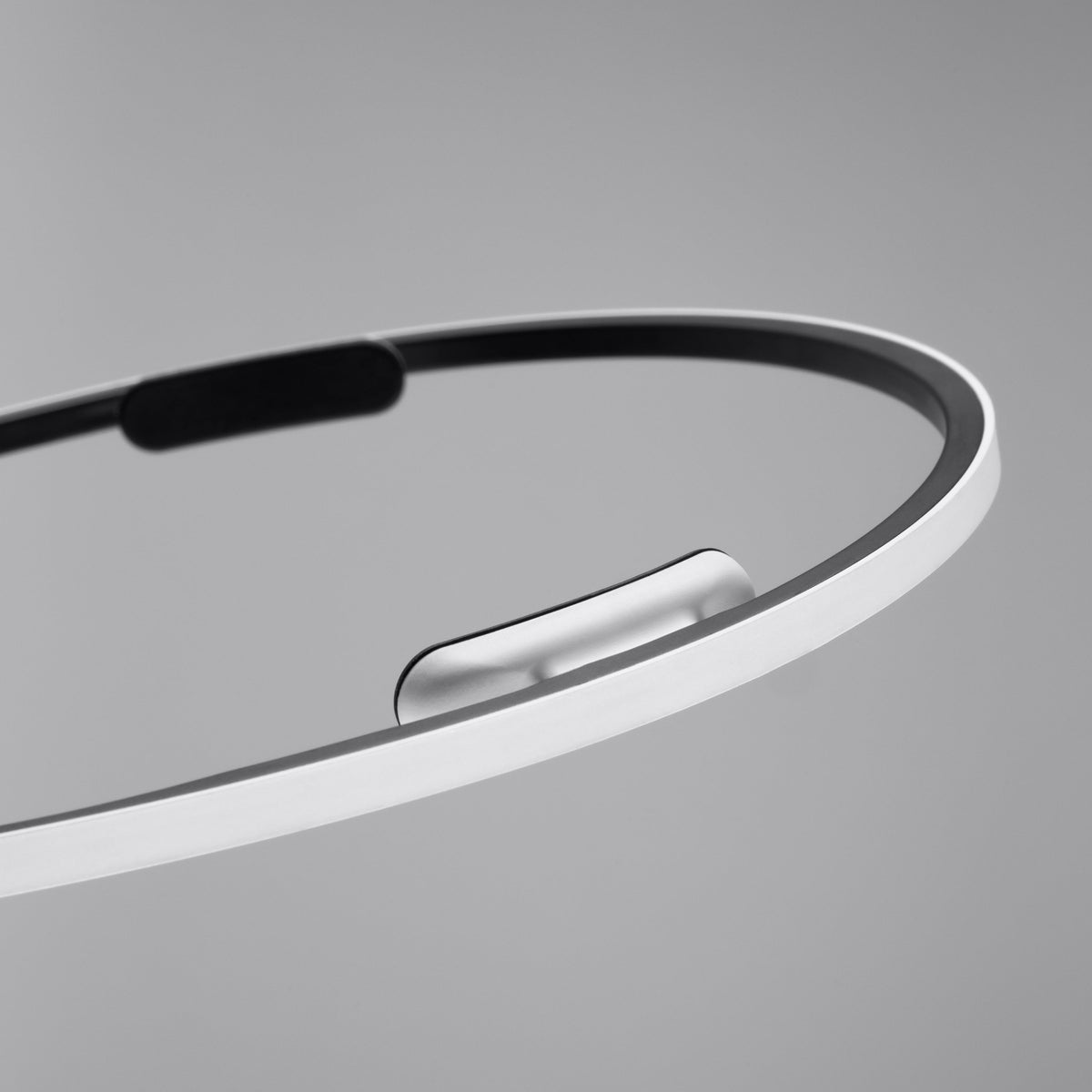 SLEEPAL – FEEL CAL, SLEEP DEEPER. THE WORLD'S FIRST CONTACTLESS BEDSIDE AI SLEEP SYSTEM