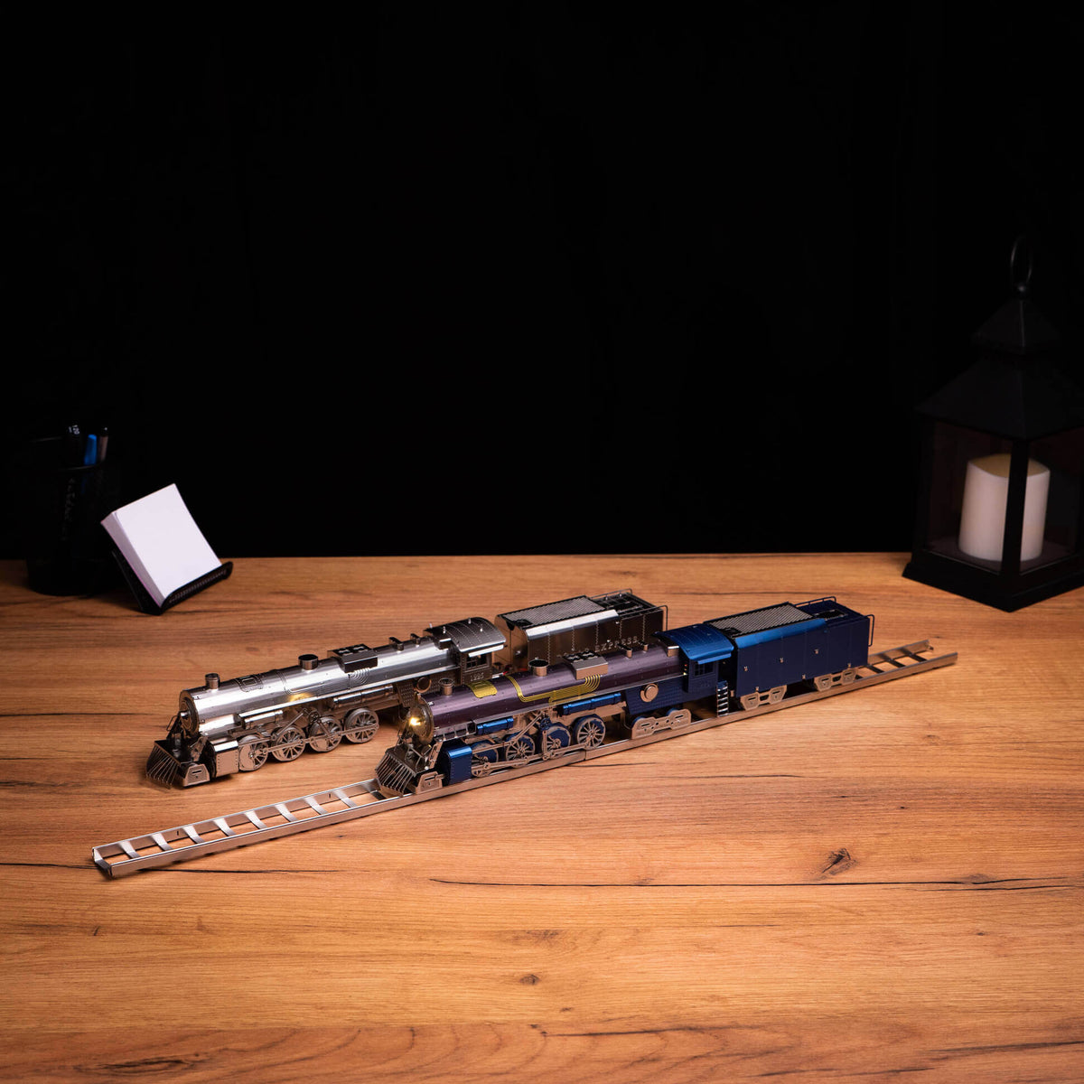 Metal Time Models - Polar Steel Magic Express (Color Version)